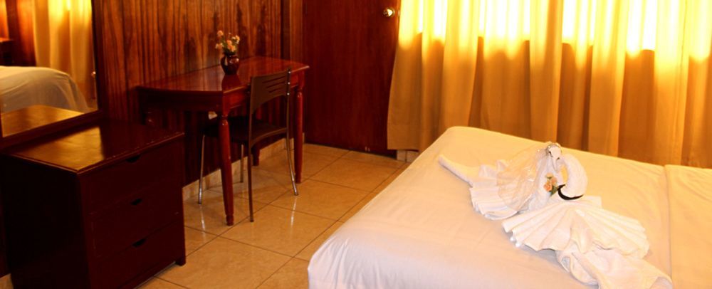 Hotel El Tumi 2 Huaraz  Exterior photo